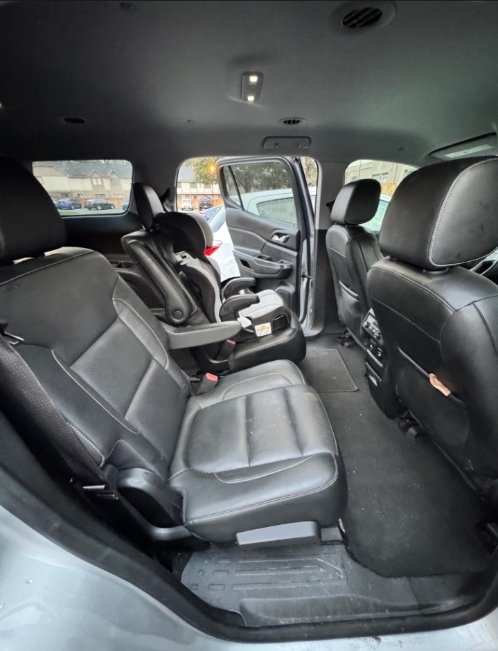 Used 2017 GMC Acadia SLT AWD/4WD image 14