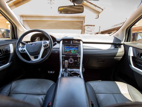 Used 2012 Ford Edge Sport w/ Driver Entry Pkg AWD/4WD image 17