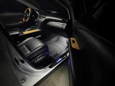 Used 2015 Lexus RX 450h AWD image 10