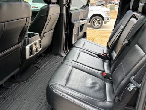 Used 2018 Ford F250 Lariat w/ Lariat Ultimate Package image 18