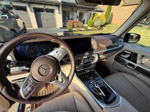 Used 2023 Mercedes-Benz G 550 image 19