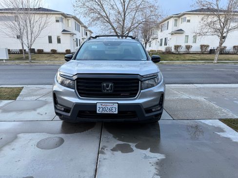 Used 2021 Honda Ridgeline Sport image 4