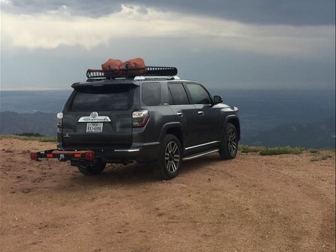 Used 2018 Toyota 4Runner Limited image 11
