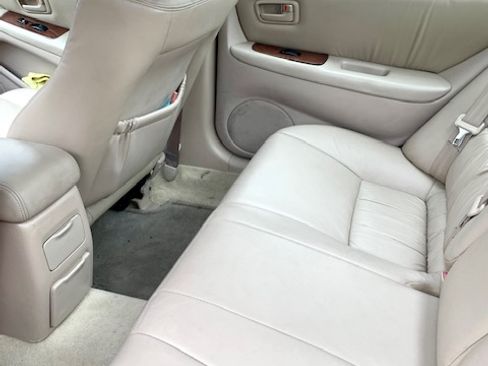 Used 2001 Lexus ES 330 image 5