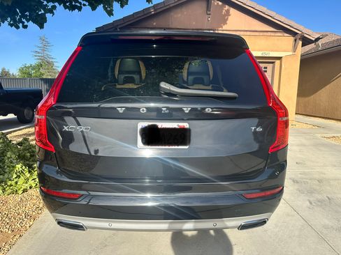 Used 2016 Volvo XC90 T6 AWD/4WD image 5