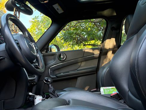 Used 2019 MINI Cooper Countryman SE w/ Premium Package image 10