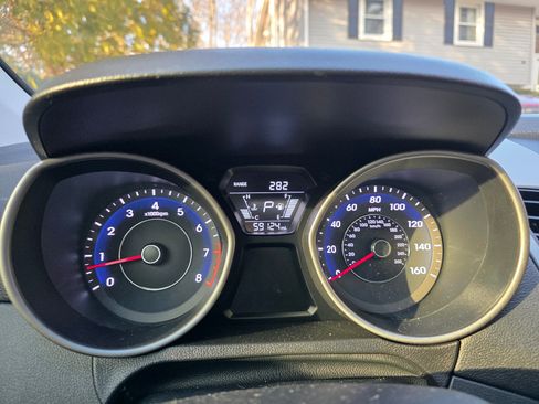 Used 2016 Hyundai Elantra Value Edition image 11