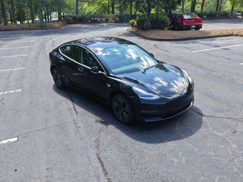 Used 2019 Tesla Model 3 Standard Range Plus RWD image 5
