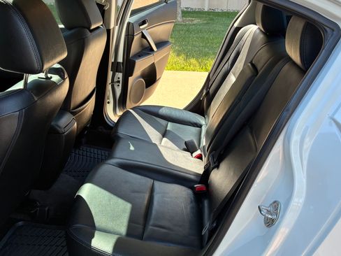 Used 2010 MAZDA MAZDA3 s Grand Touring FWD image 6