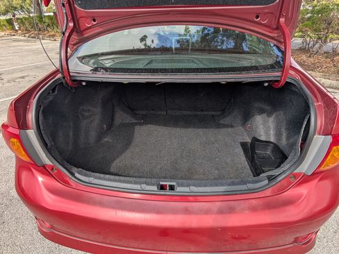 Used 2009 Toyota Corolla XRS image 9