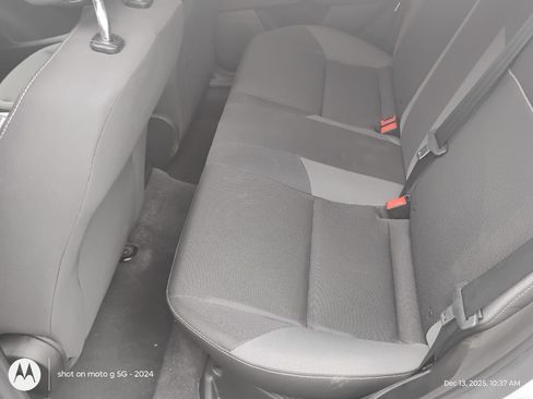 Used 2012 Ford Focus SE image 5