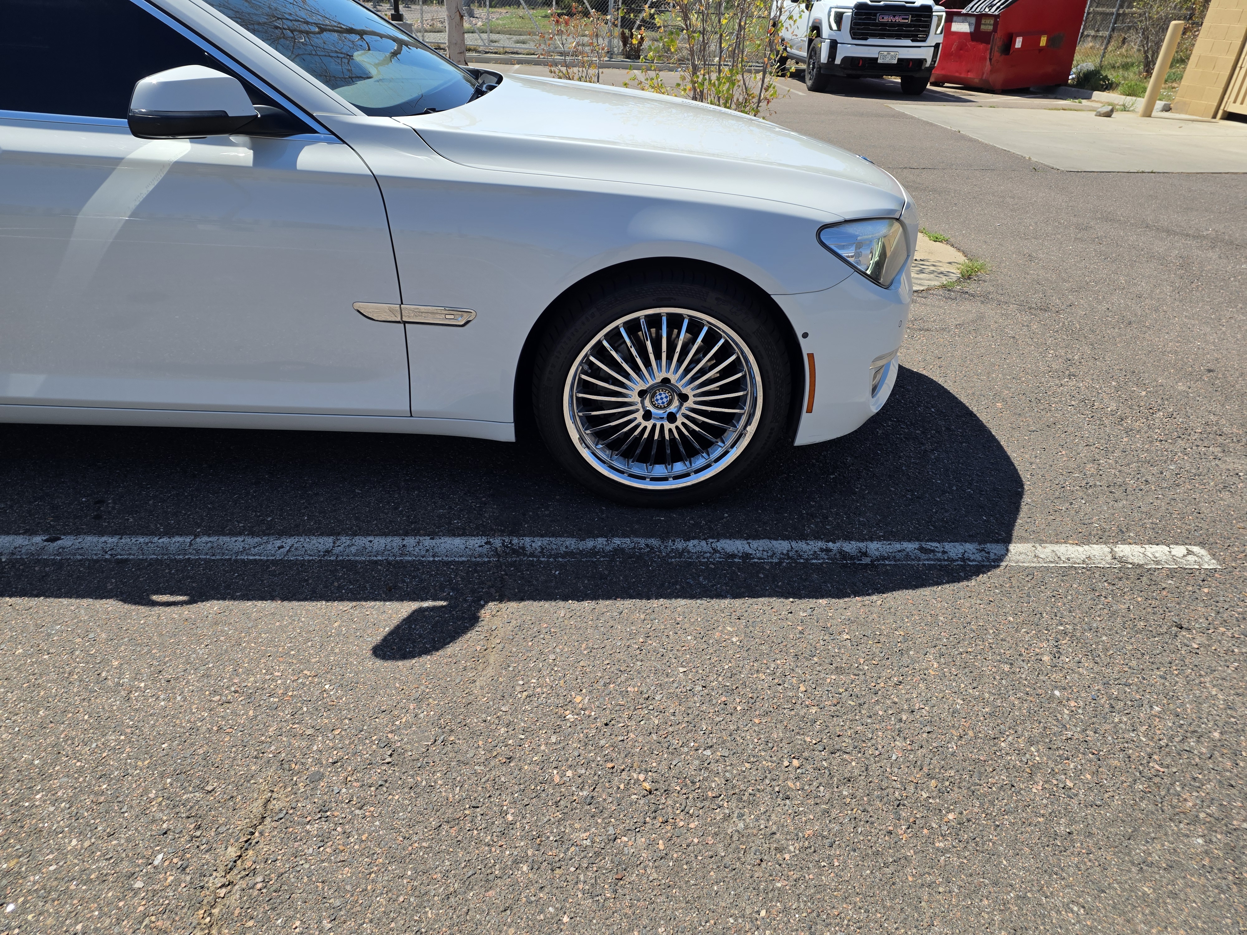 Used 2013 BMW 740Li RWD image 4