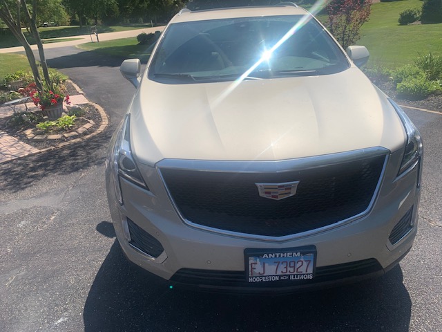 Used 2017 Cadillac XT5 Luxury w/ Driver Awareness Package FWD image 1