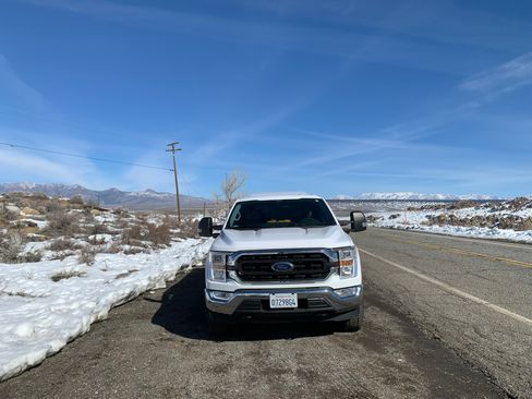 Used 2021 Ford F150 XLT w/ Max Trailer Tow Package image 8