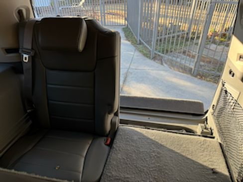 Used 2006 Jeep Commander 2WD image 14