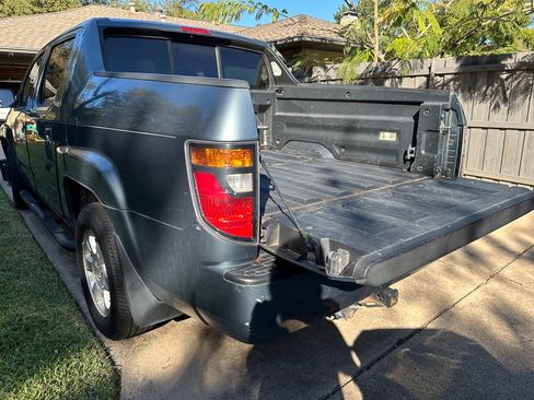 Used 2008 Honda Ridgeline RTS image 6