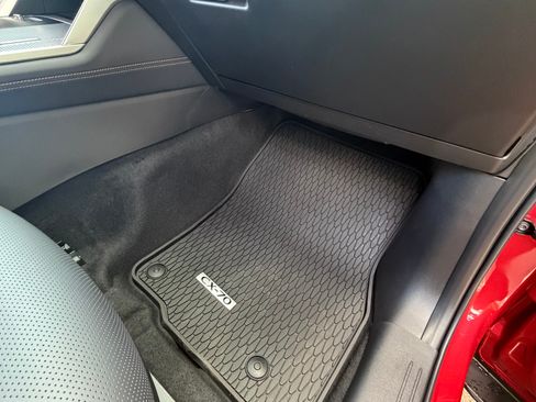 Used 2025 MAZDA CX-70 3.3 Turbo w/ Premium Plus Pkg AWD/4WD image 16