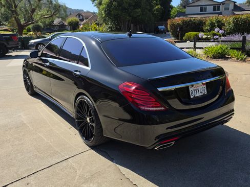Used 2017 Mercedes-Benz S 550 Sedan image 10
