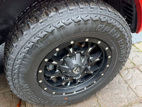 Used 2013 Toyota Tacoma 4x4 Double Cab w/ TRD Off-Road Pkg image 10