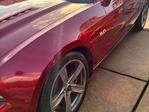 Used 2014 Ford Mustang GT Premium w/ Comfort Package image 4