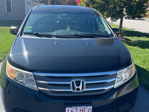 Used 2011 Honda Odyssey EX-L image 1
