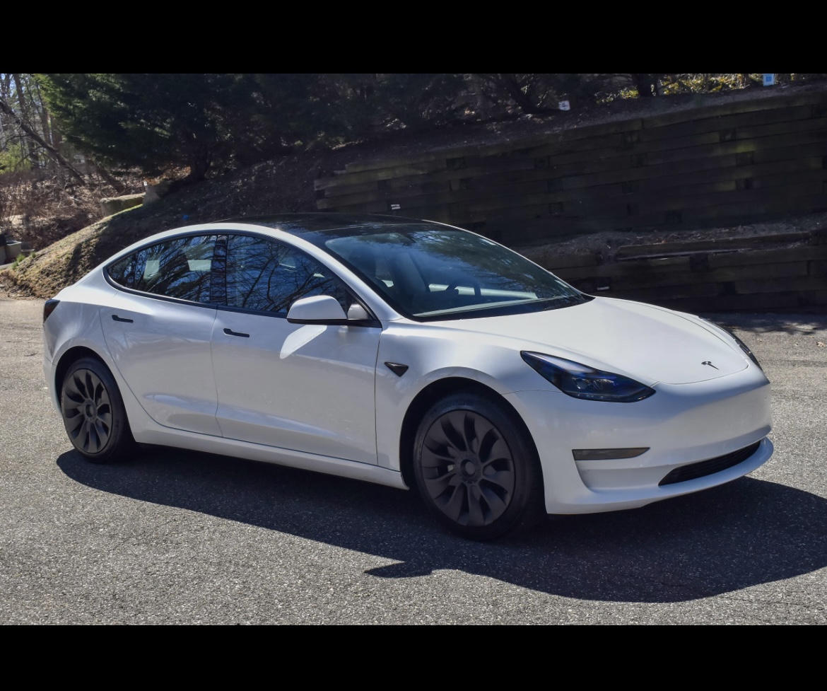 Used 2023 Tesla Model 3 Standard Range RWD image 14