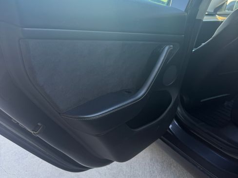 Used 2021 Tesla Model 3 Standard Range Plus RWD image 12
