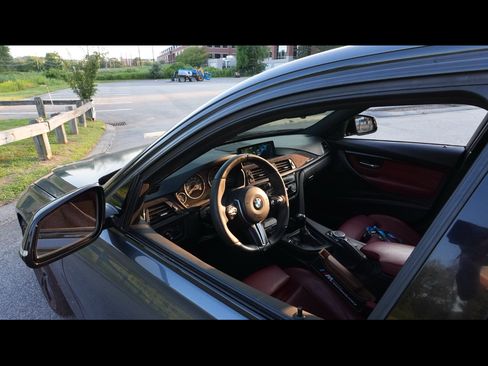 Used 2016 BMW 340i xDrive Sedan image 12