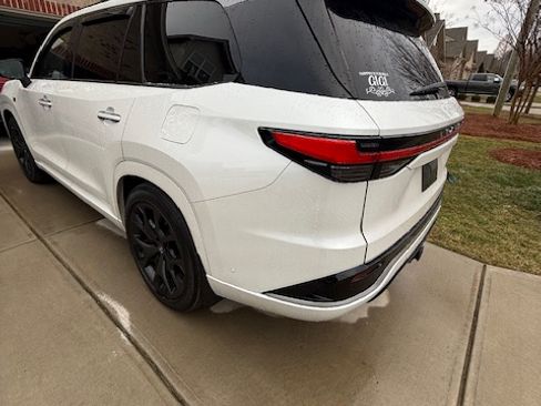 Used 2024 Lexus TX 500h AWD image 8