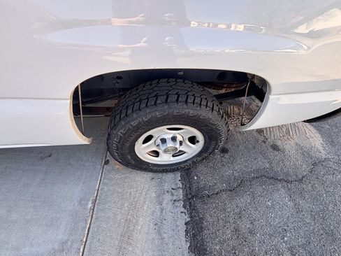 Used 2004 Chevrolet Silverado 1500 W/T image 14