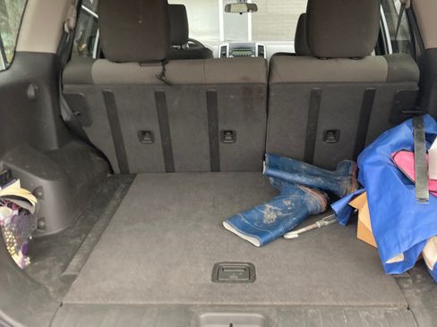 Used 2014 Nissan Xterra X image 9