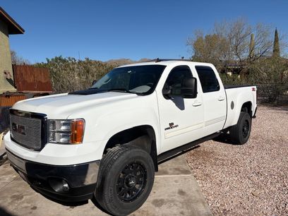 Used 2012 GMC Sierra 2500 SLT w/ Suspension Package, Off-Road