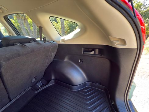 Used 2014 Honda CR-V LX image 13