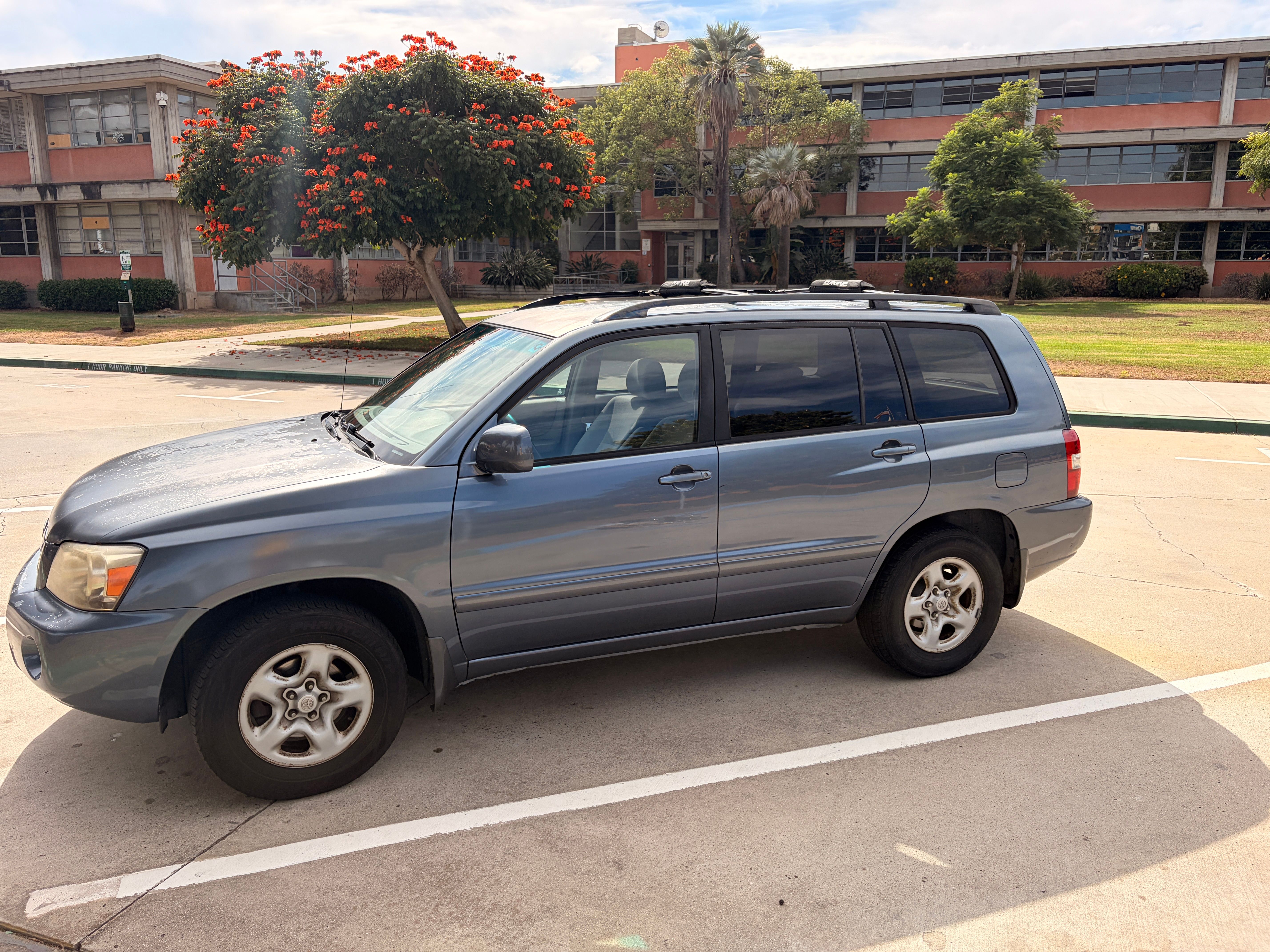 Used 2006 Toyota Highlander 2WD image 2
