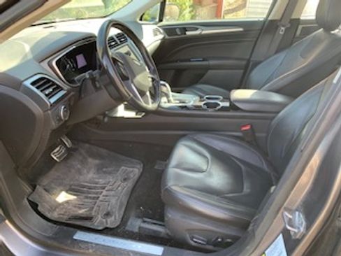 Used 2013 Ford Fusion Titanium w/ Titanium Driver Assist Pkg image 5