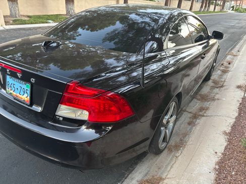 Used 2011 Volvo C70 T5 image 9