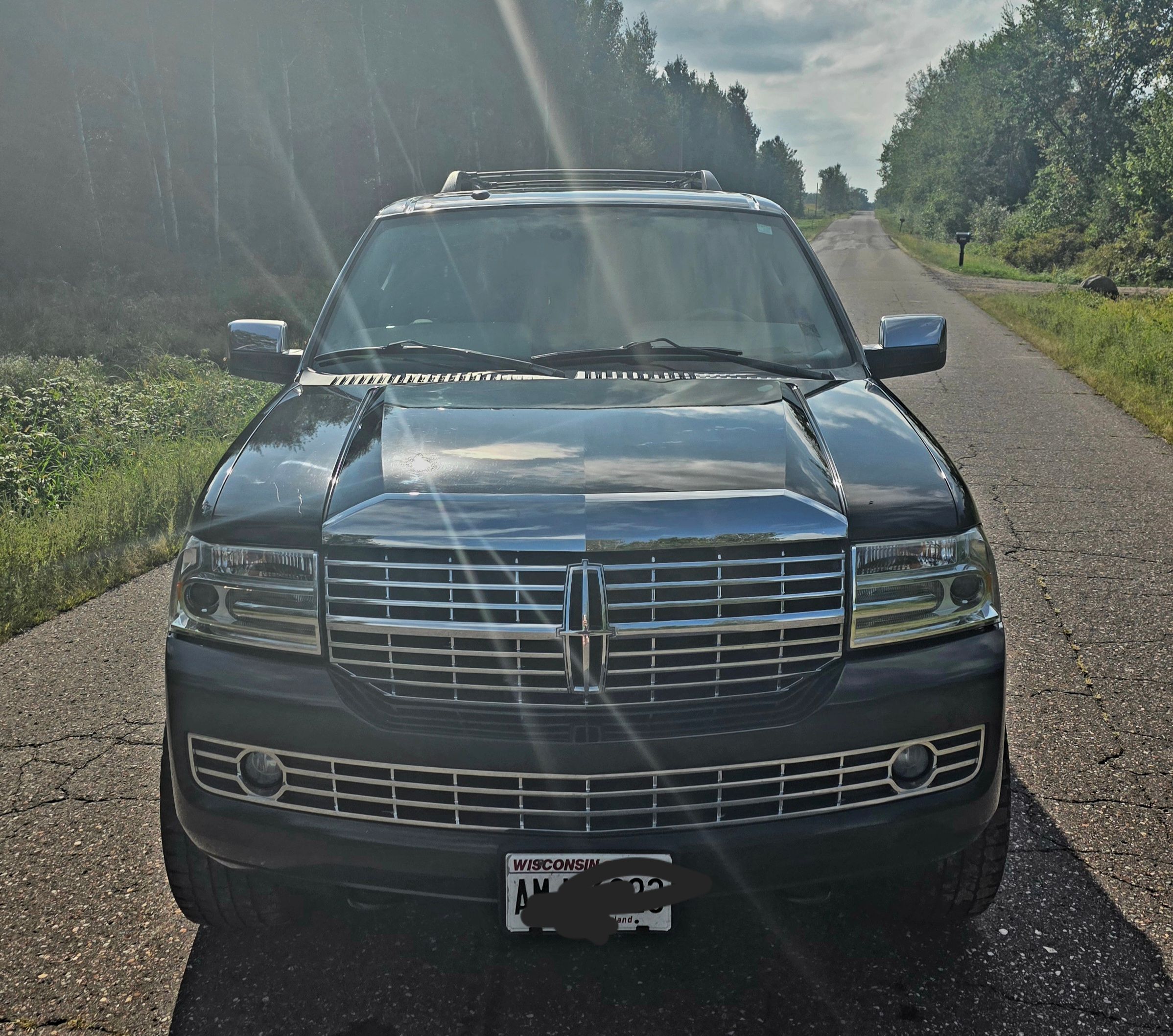 Used 2014 Lincoln Navigator L 4WD image 5