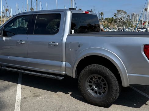 Used 2021 Ford F150 XLT w/ Equipment Group 302A High AWD/4WD image 4