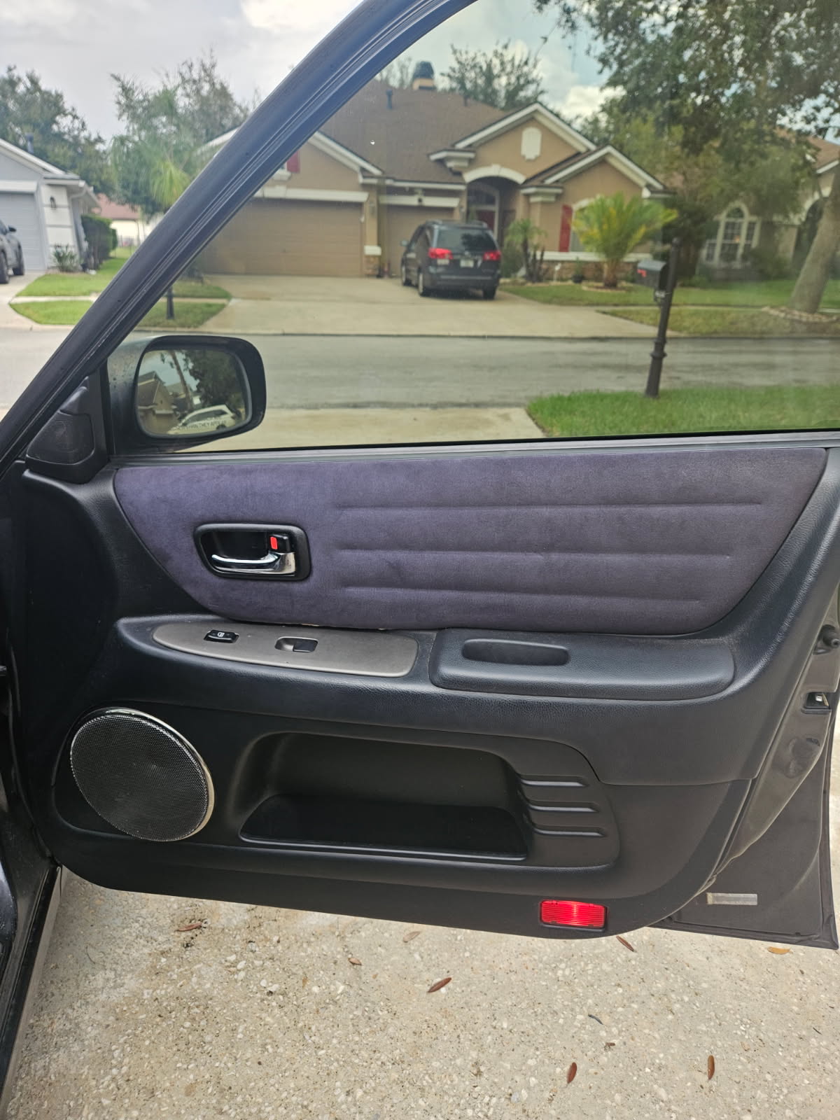 Used 2003 Lexus IS 300 RWD image 12
