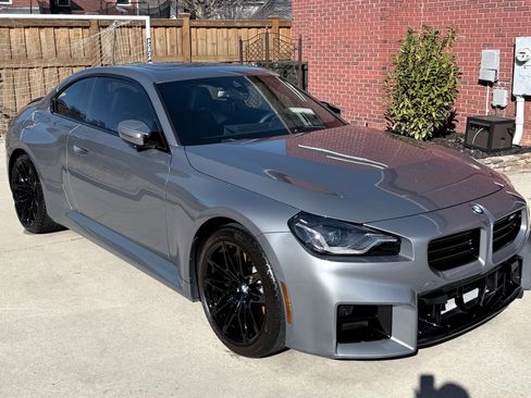 Used 2025 BMW M2 w/ Lighting Package image 4