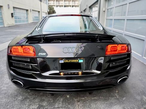 Used 2011 Audi R8 V10 AWD/4WD image 11