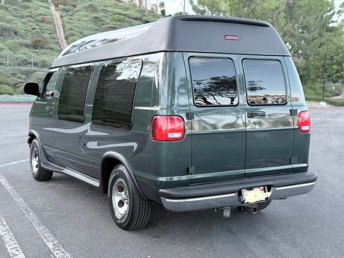 Used 2002 Dodge B1500 image 11