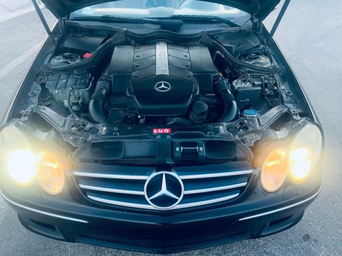 Used 2006 Mercedes-Benz CLK 500 Cabriolet image 11