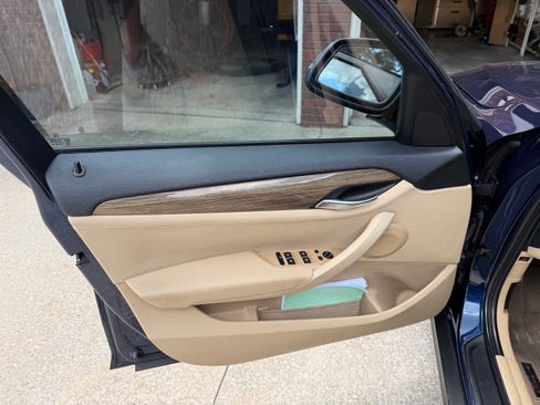Used 2014 BMW X1 sDrive28i RWD image 6