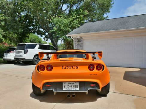 Used 2005 Lotus Elise RWD image 5