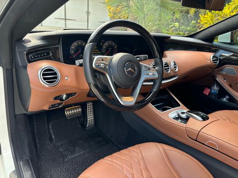 Used 2020 Mercedes-Benz S 560 4MATIC Coupe image 13