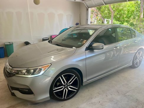 Used 2017 Honda Accord Sport image 1