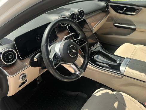 Used 2022 Mercedes-Benz C 300 4MATIC Sedan image 9