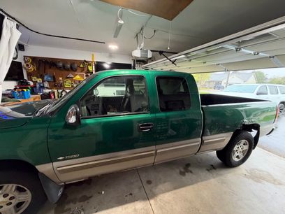 Used 2000 Chevrolet Silverado 1500 LS