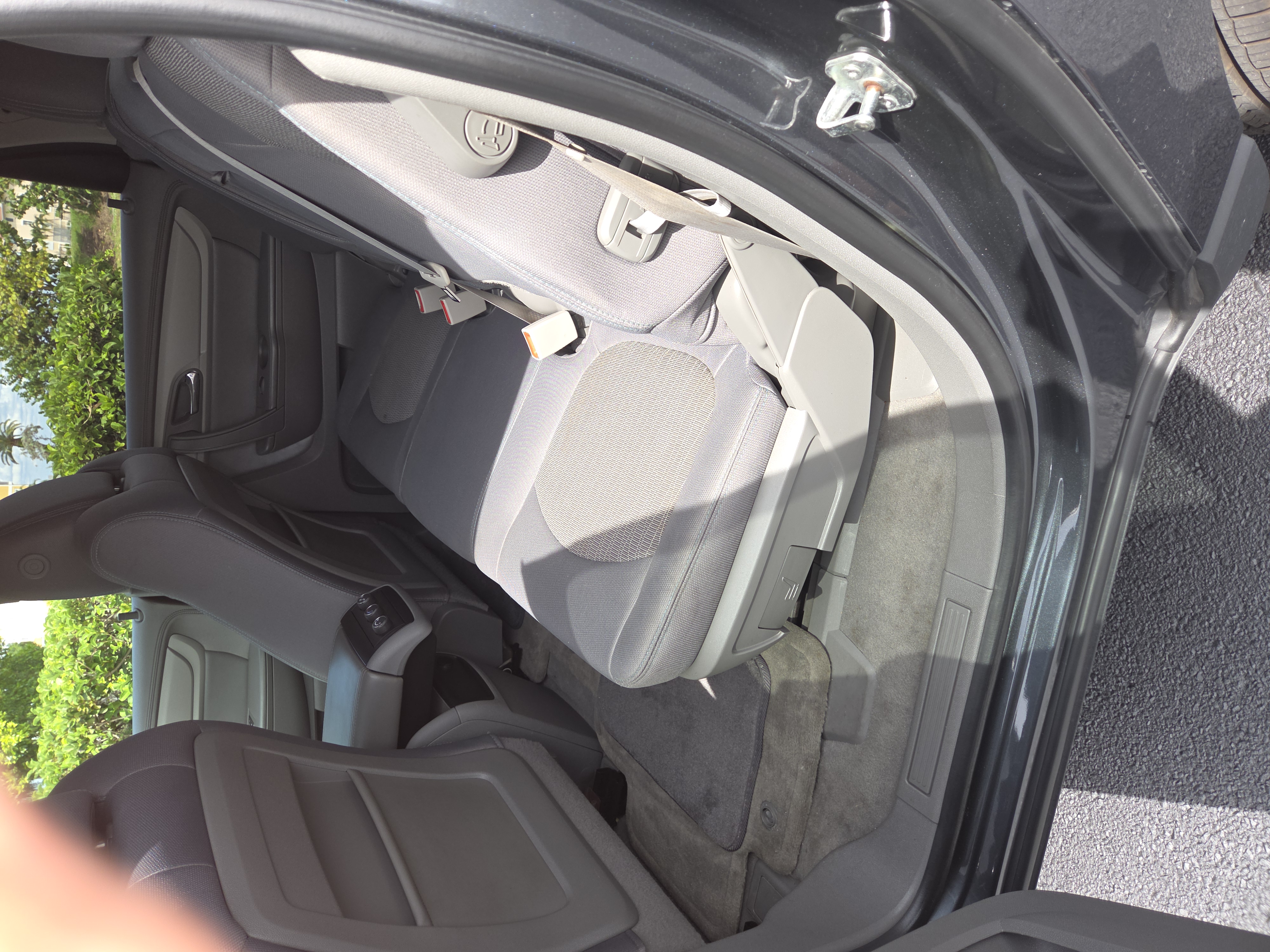 Used 2013 Chevrolet Traverse LS FWD image 6